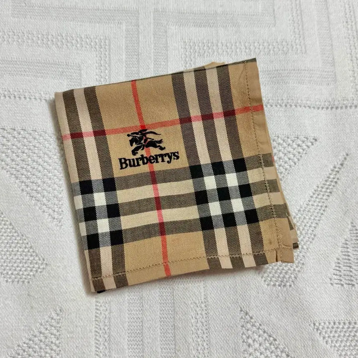 [BUNJANG] Burberry Nova Check Handkerchief / BURBERRY 버버리 기본 노바체크 손수건