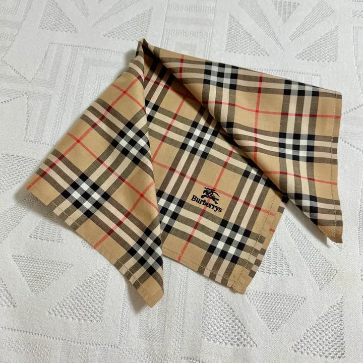 [BUNJANG] Burberry Nova Check Handkerchief / BURBERRY 버버리 기본 노바체크 손수건