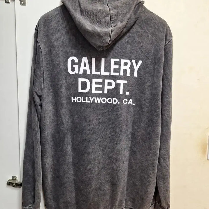 [SOLD OUT] 갤러리 디파트 후드티 차콜 HOLLYWOOD CA 슬리브 후드티 새상품