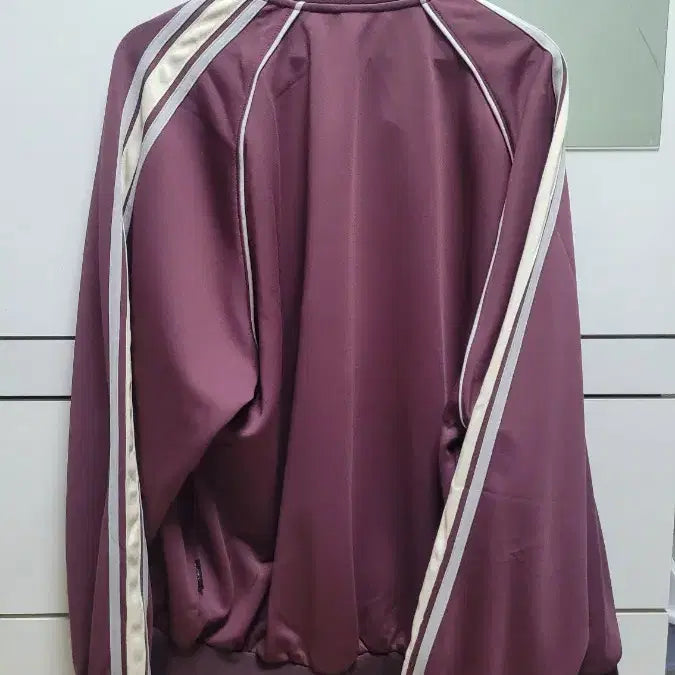 [BUNJANG] Travel Wine Color Track Jacket / 트래블 와인색 트랙 자켓