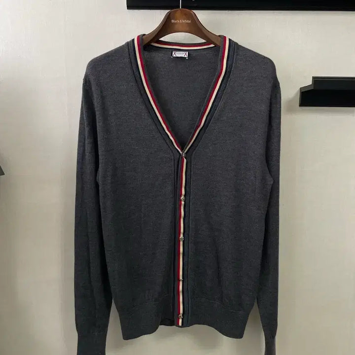 [BUNJANG] Moncler Gray Cardigan XL / 몽클레어 그레이 가디건 XL