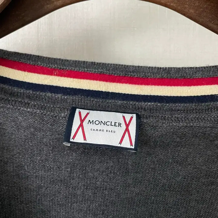 [BUNJANG] Moncler Gray Cardigan XL / 몽클레어 그레이 가디건 XL