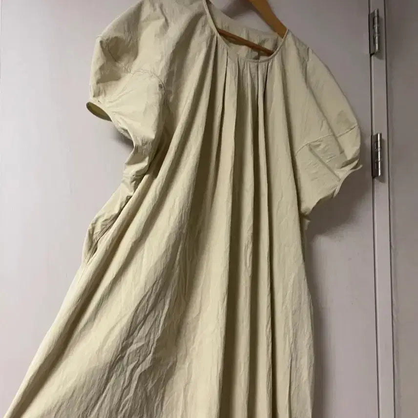 [BUNJANG] Volume Sleeve Midi Dress / ( 키큰분)55-88사이즈 볼륨소매 바스락 롱원피스
