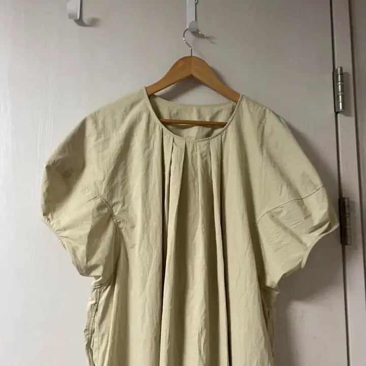 [BUNJANG] Volume Sleeve Midi Dress / ( 키큰분)55-88사이즈 볼륨소매 바스락 롱원피스