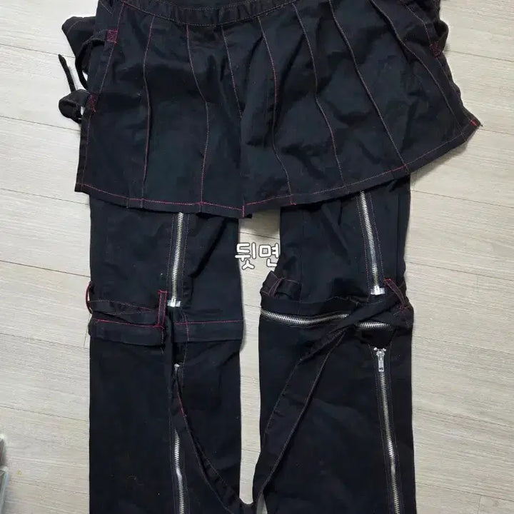 [SOLD OUT] deorart 디오라토 펑크 바지