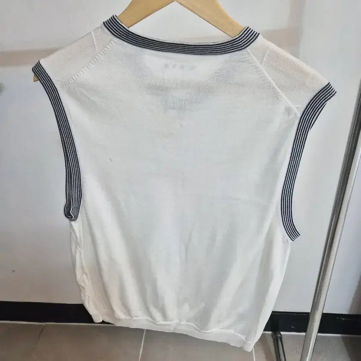 [BUNJANG] Ashworth White Knit Vest XL / 애쉬워스 화이트 니트 베스트 XL