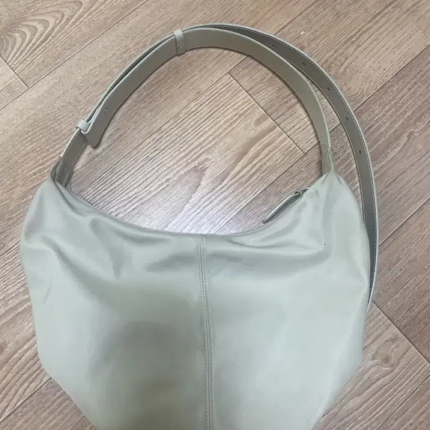 [BUNJANG] Nothing Written Hobo Bag / 낫띵리튼 호보백