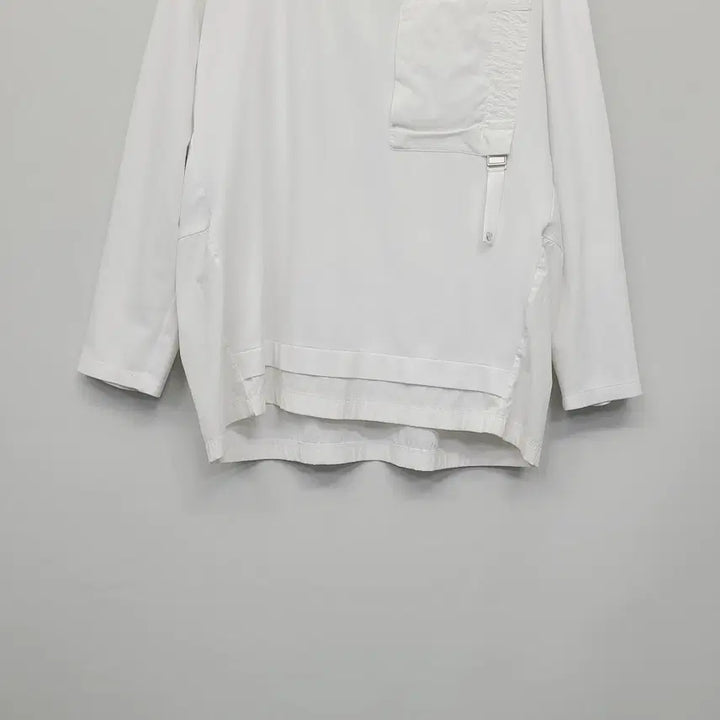 [BUNJANG] System Homme Textured Block Pocket Long Sleeve White T-shirt / 시스템옴므 22SS 텍스처 블록 포켓 롱슬리브 화이트 105(3)