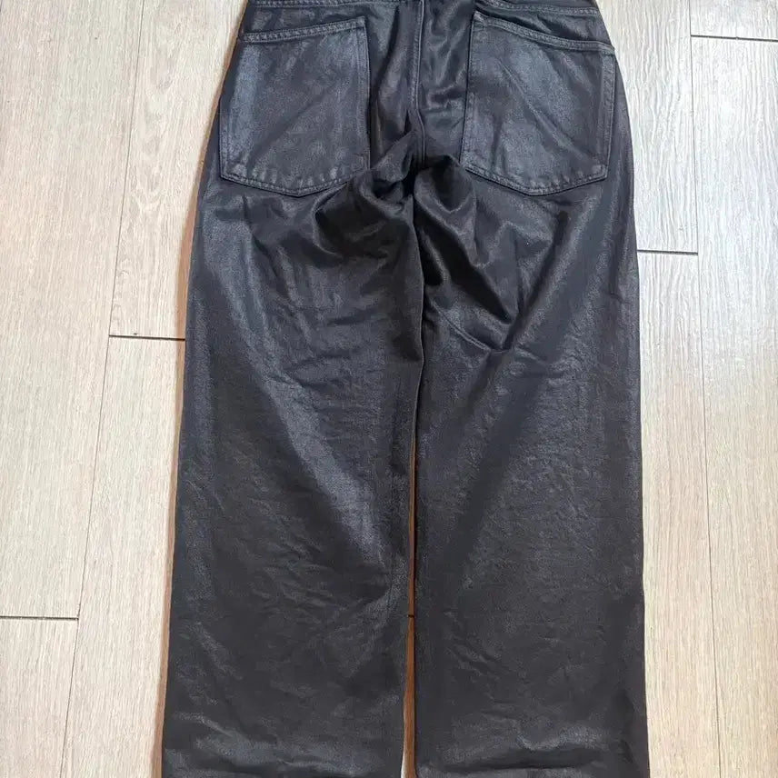 [BUNJANG] Yiyae Coating Jeans Black M Size / yiyae 이예 코팅진 블랙 M사이즈