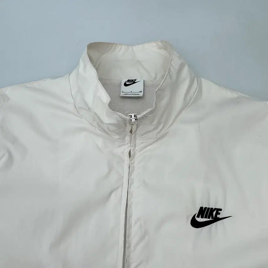 [SOLD OUT] 나이키 바람막이