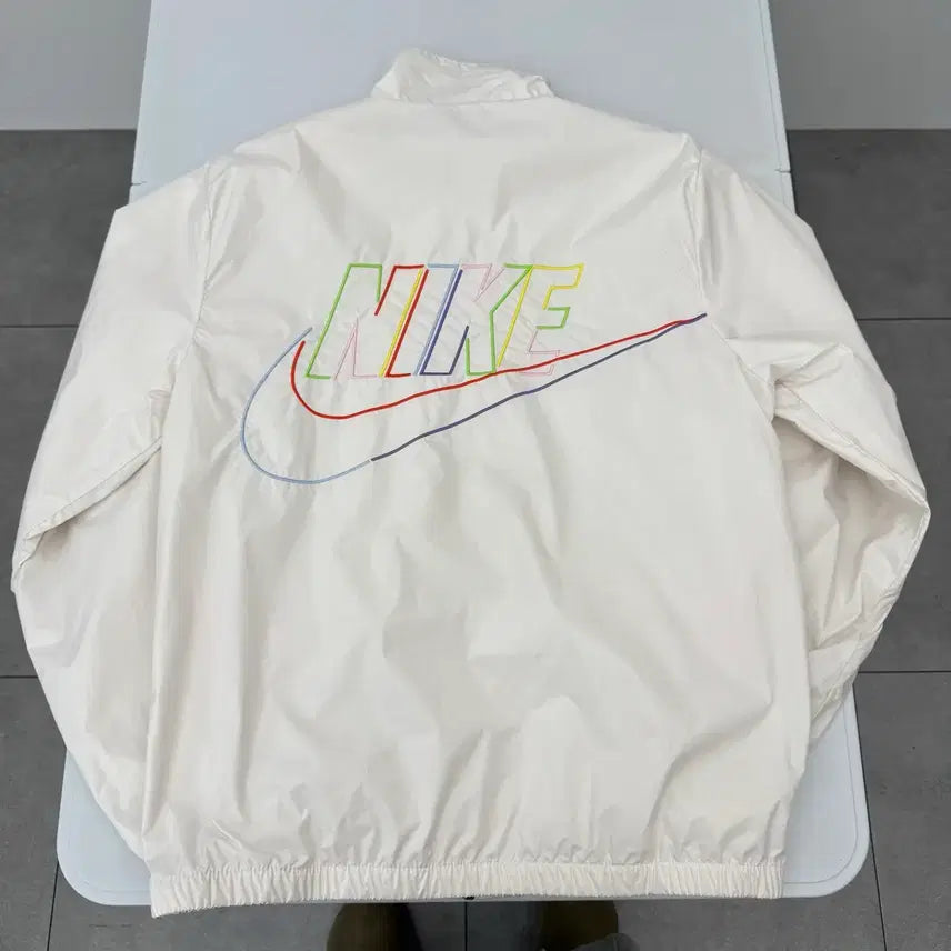 [SOLD OUT] 나이키 바람막이
