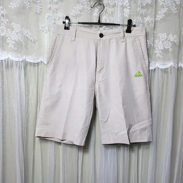 [BUNJANG] Adidas Beige Shorts / 아디다스adidas 반바지 베이지색