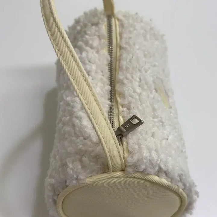 [BUNJANG] 미닛뮤트 clo circie - butter cream(LIMITED) / 미닛뮤트 clo circie - butter cream(LIMITED)
