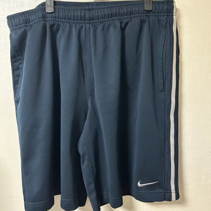 [SOLD OUT] 나이키 네이비 트레이닝 반바지