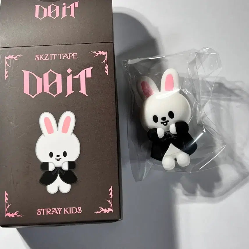 [BUNJANG] Stray Kids Leebit Hipper Skzoo Climbing Figure Lino / 스키즈 리빗 히퍼 스키주 클라이밍 피규어 스트레이키즈 리노
