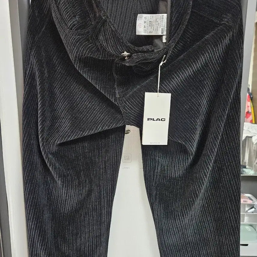 [SOLD OUT] PLAC 플랙 블랙 코듀로이 바지