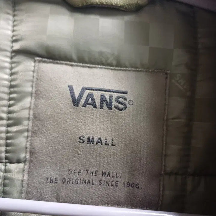 [BUNJANG] Vans Camo Jumper / 반스