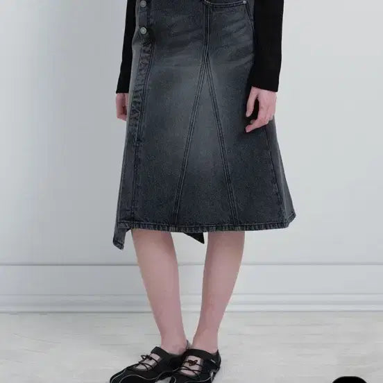 [BUNJANG] Rave Asymmetric Midi Denim Skirt / 레이브 언발란스 미디 데님 스커트