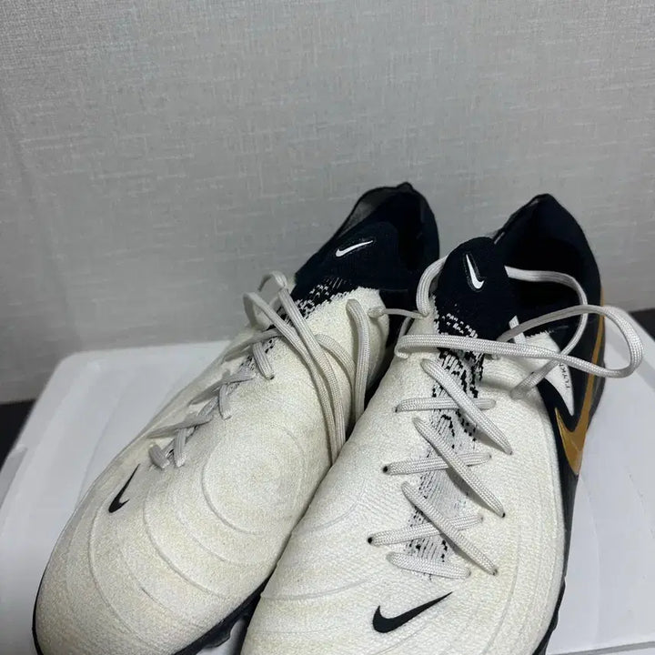 [BUNJANG] Nike GX2 Pro TF Soccer Cleats / 나이키 GX2 프로 tf 285