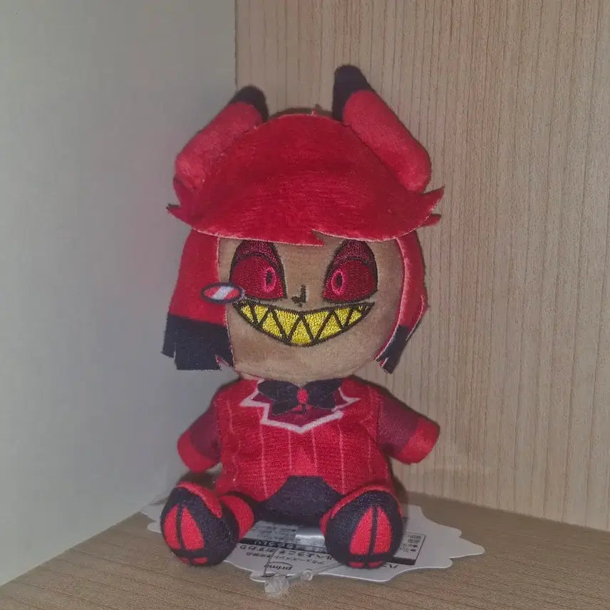 [BUNJANG] Hazbin Hotel Alastor Round 1 Plush Doll / 해즈빈 호텔 알래스터 앉은누이 라운드원 인형 누이구루미 판매합니다