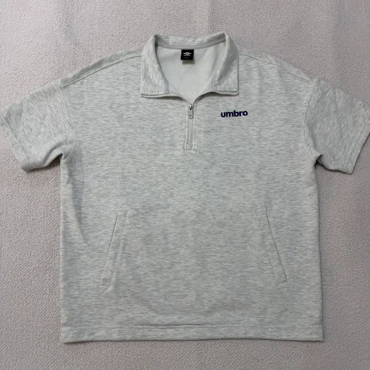[SOLD OUT] 엄브로 반집업 카라 반팔티