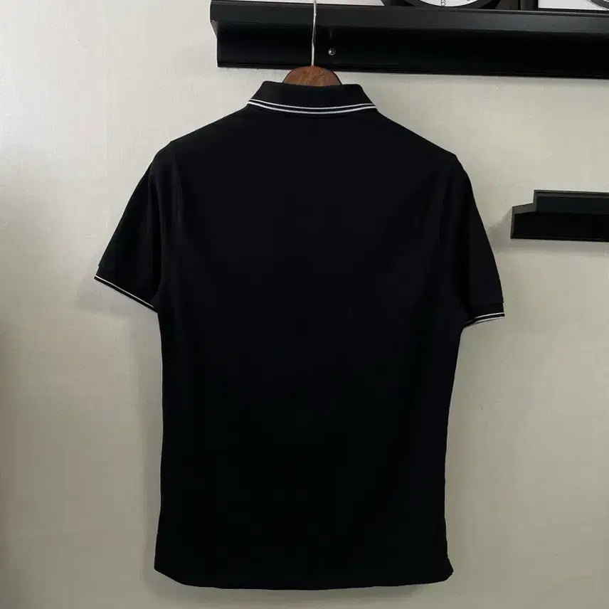 [SOLD OUT] 스톤아일랜드 블랙 반팔 폴로티셔츠 M