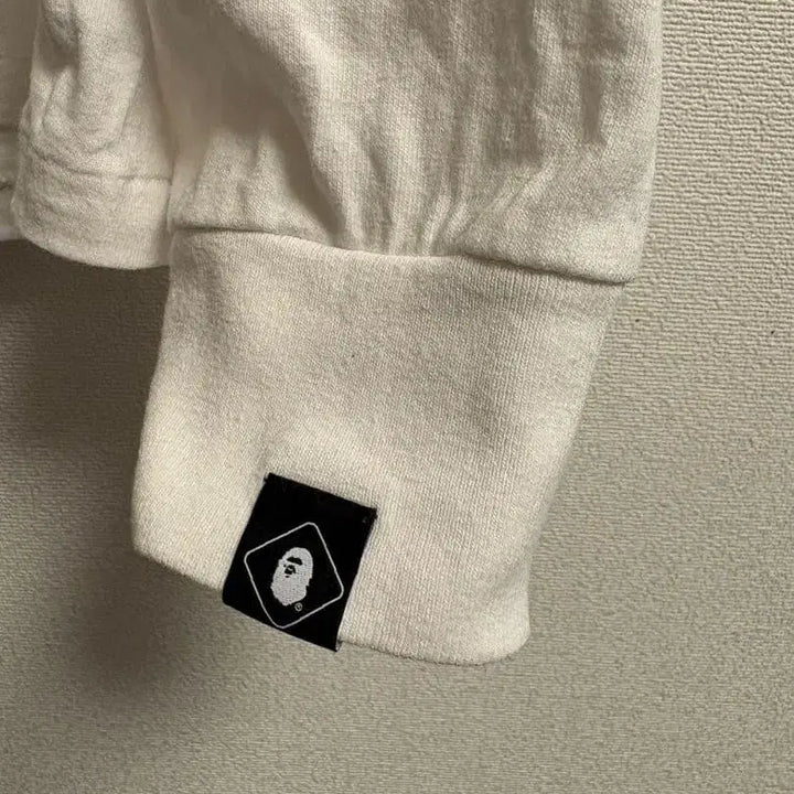 [BUNJANG] BAPE x F.C.R.B. Ape Head Long Sleeve T-shirt (White) / 베이프 X F.C.R.B. 에이프 헤드 롱슬리브 티셔츠 화이트