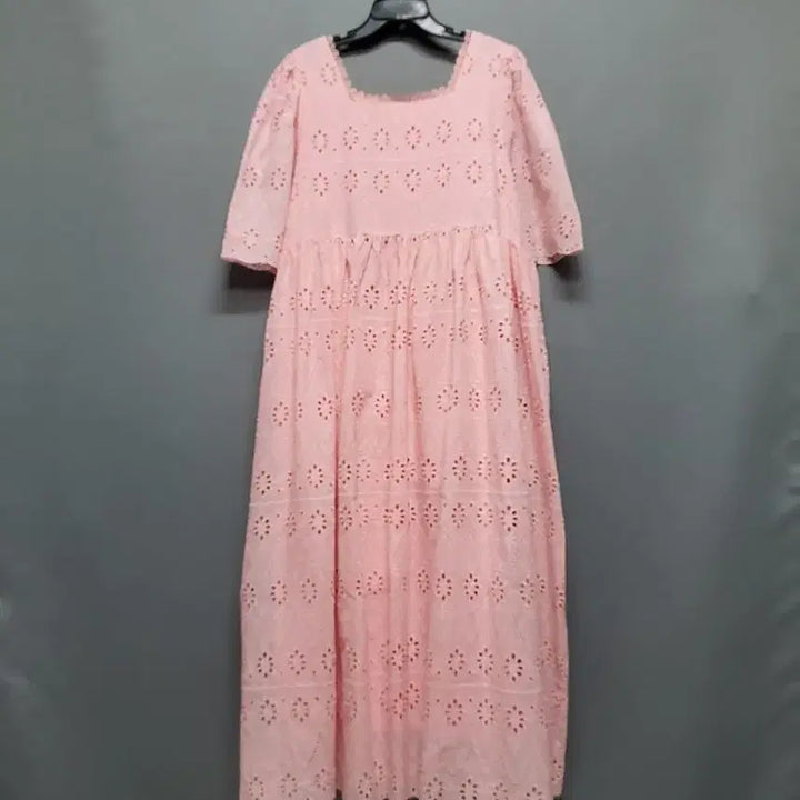 [SOLD OUT] 핑크색 아일렛 펀칭 롱 원피스
