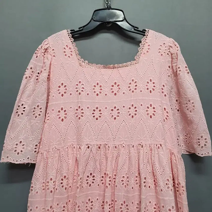 [SOLD OUT] 핑크색 아일렛 펀칭 롱 원피스