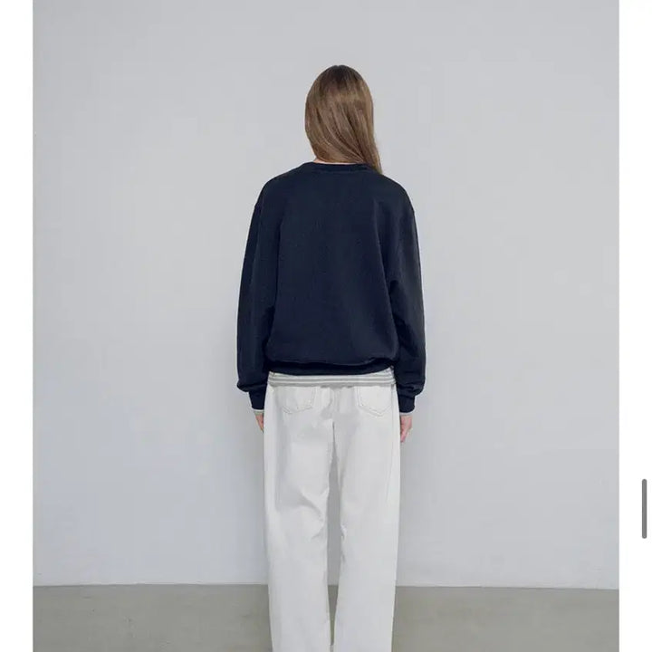 [BUNJANG] Banwon Atelier Navy Sweatshirt / 반원아뜰리에 네이비 맨투맨