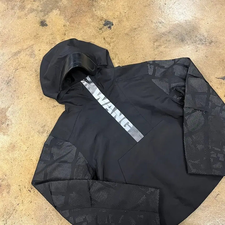 [BUNJANG] Alexander Wang x H&amp;M Black Hooded Windbreaker Jacket / [정품] 알렉산더왕 x h&amp;m 블랙 후드 윈드브레이커 자켓