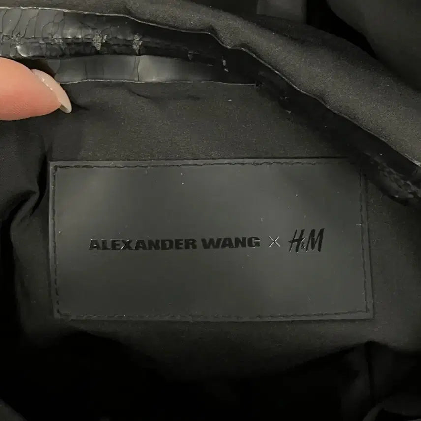 [BUNJANG] Alexander Wang x H&amp;M Black Hooded Windbreaker Jacket / [정품] 알렉산더왕 x h&amp;m 블랙 후드 윈드브레이커 자켓