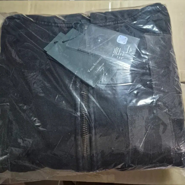 [SOLD OUT] 언더마이카 멀티프린팅 패치 후드집업 1