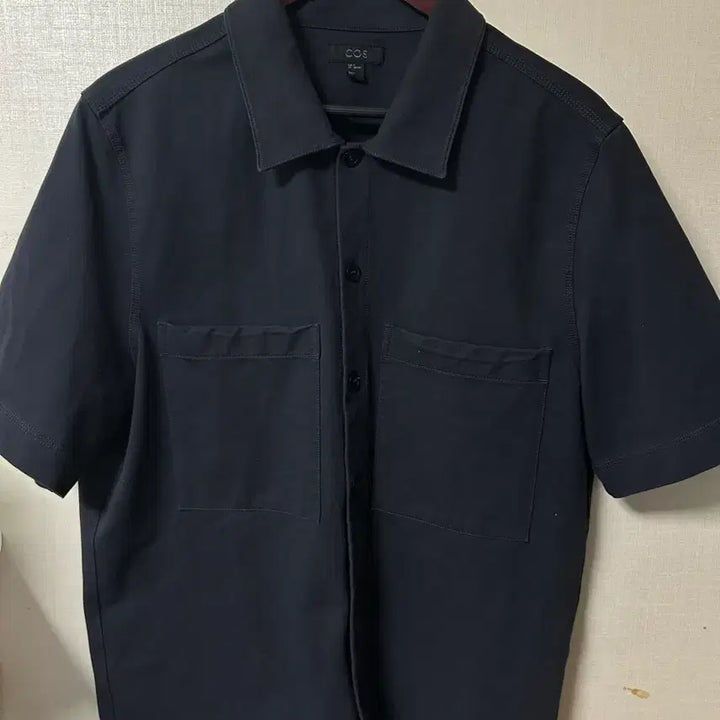 [BUNJANG] COS Navy Pocket Short Sleeve Shirt / COS 코스 네이비 반팔 셔츠