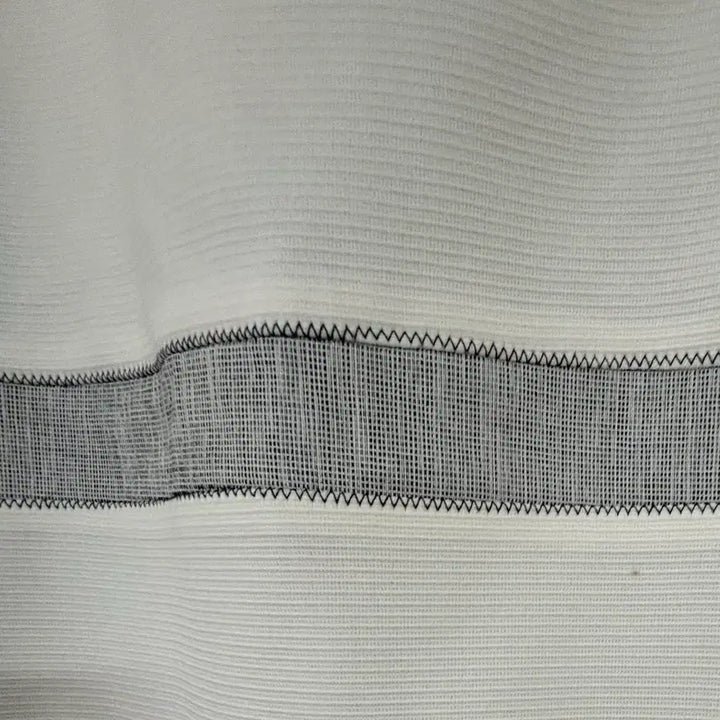 [BUNJANG] Aniv Efe White/Gray Striped Chain Mini Skirt / 화이트/그레이 스트라이프 체인 장식 스커트 아니베에프