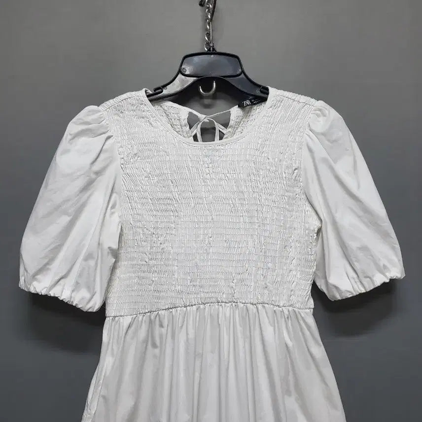 [SOLD OUT] 자라 스모크 밴딩 퍼프 롱원피스