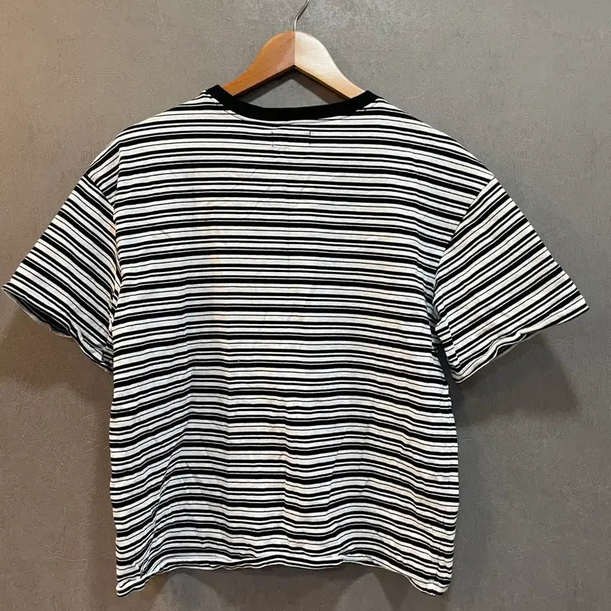 [SOLD OUT] 스튜디오톰보이 스트라이프 반팔티 원사이즈