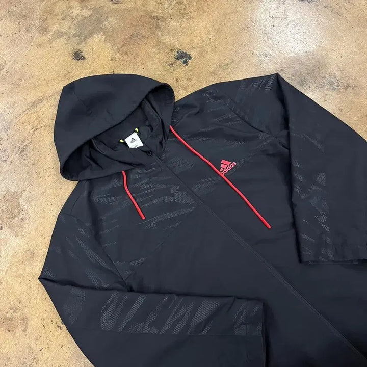 [BUNJANG] Adidas Black Hooded Windbreaker Jacket / [정품/105] 아디다스 블랙 후드 바람막이 자켓