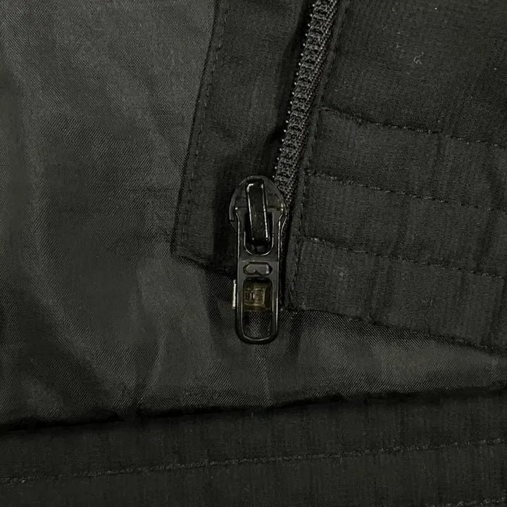 [BUNJANG] Adidas Black Hooded Windbreaker Jacket / [정품/105] 아디다스 블랙 후드 바람막이 자켓
