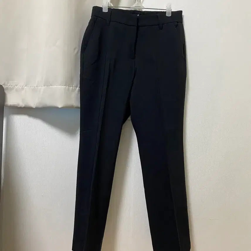 [SOLD OUT] 뒷밴딩 일자 슬랙스 3종