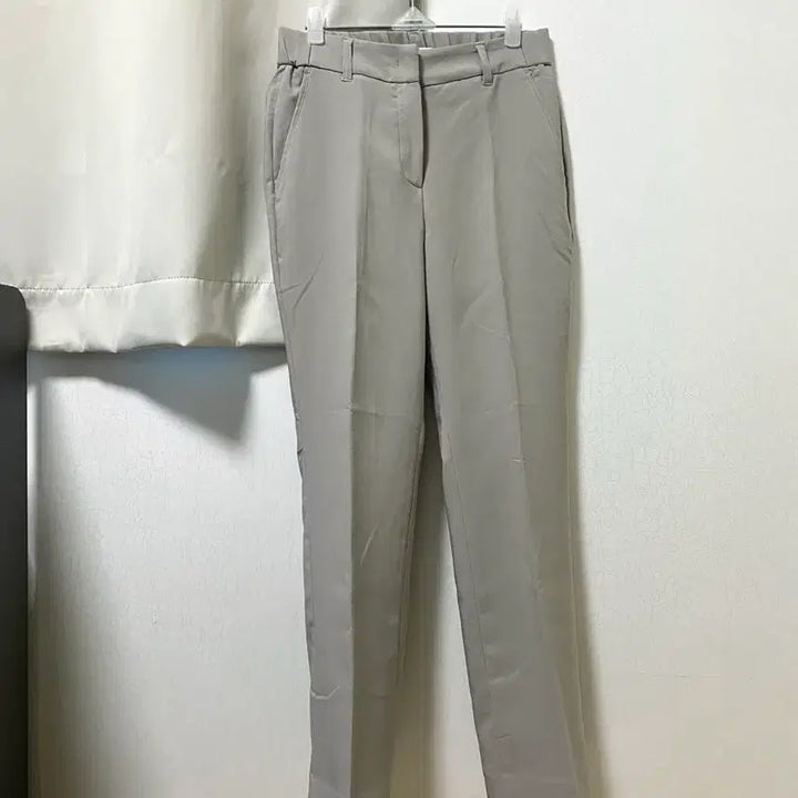 [SOLD OUT] 뒷밴딩 일자 슬랙스 3종