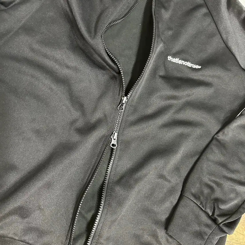 [BUNJANG] thatsnottrue Track Jacket Black L-Size Two-Way Zip-Up / thatsnottrue 트랙 자켓 블랙 L사이즈 투웨이집업