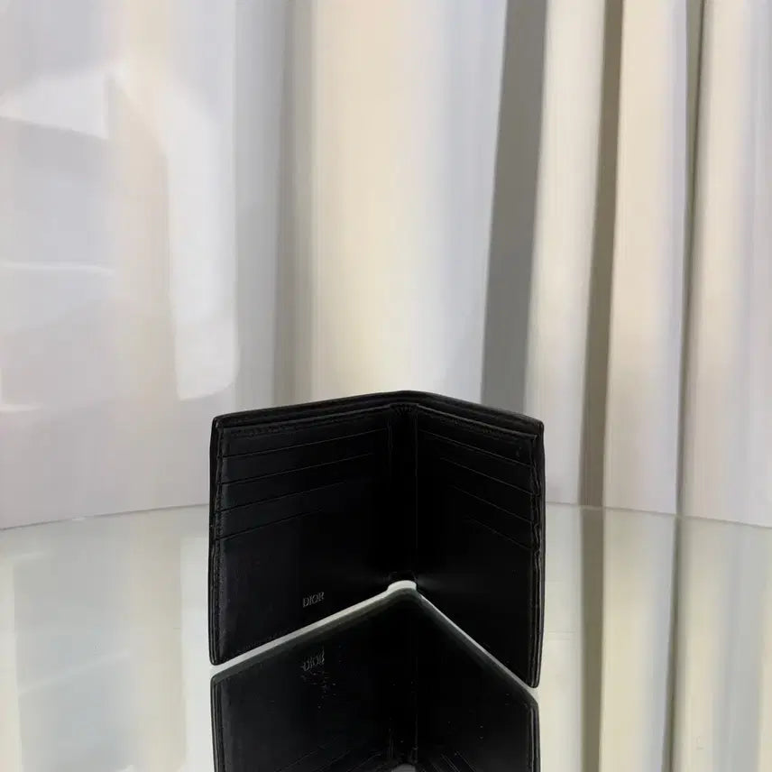 [BUNJANG] Dior CD Logo Silver Bifold Wallet / [정품]디올 CD로고 은장 반지갑