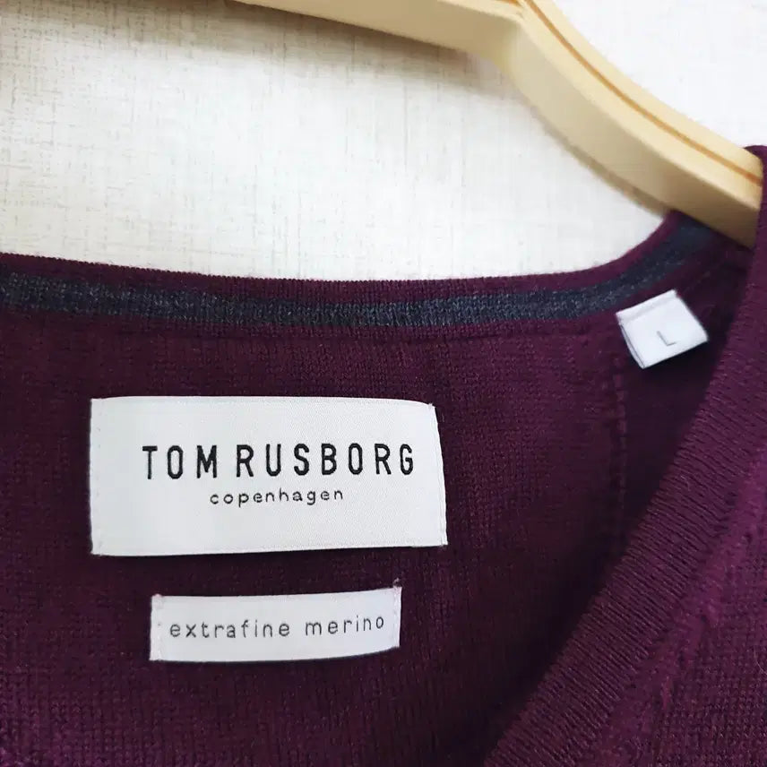 [BUNJANG] Tom Rusborg Merino Wool V-Neck Knit Sweater / 톰러스보그 남성 메리노울 V넥니트 100 퍼플 L