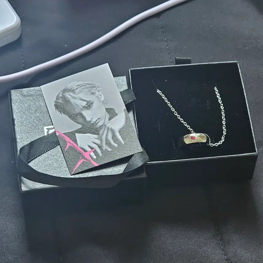 [SOLD OUT] 투바투 쇼케이스 역조공 휴닝 양도해요