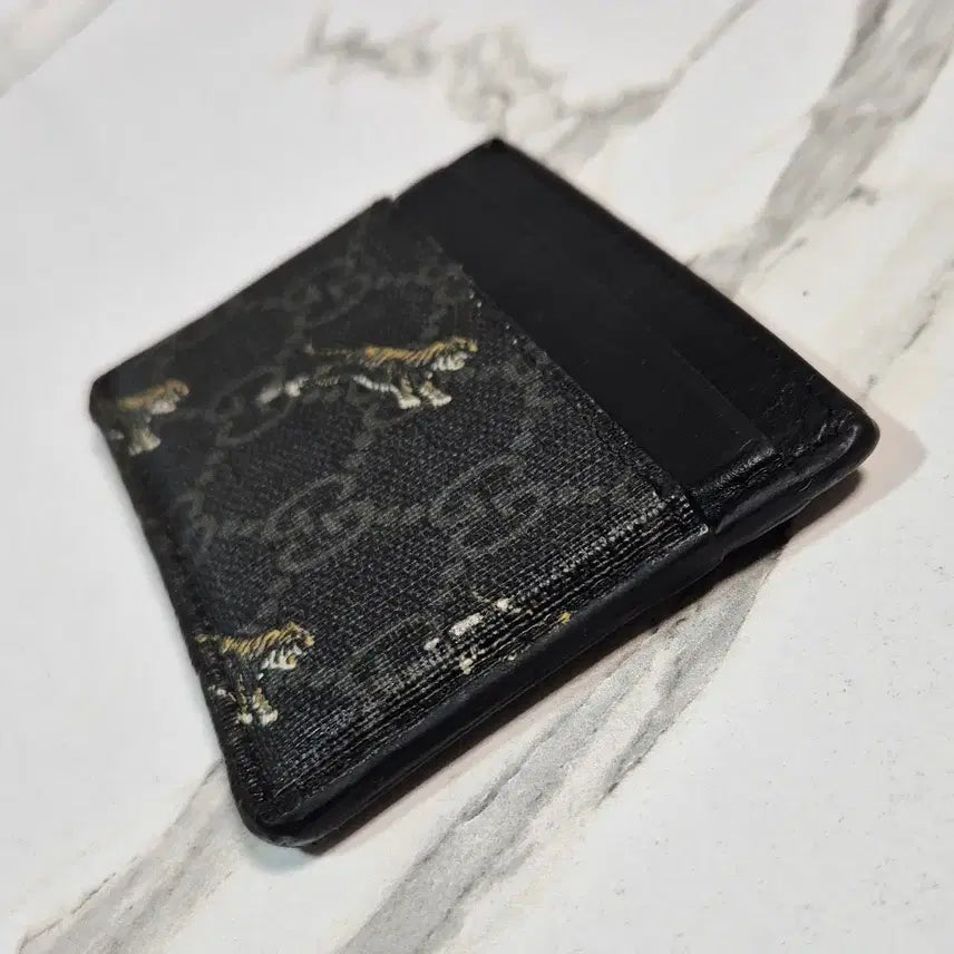 [SOLD OUT] (정품) 구찌 타이거 GG 수프림 카드지갑 홀더 단품