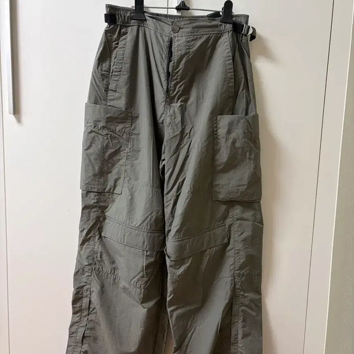 [BUNJANG] Polytelu Nylon Cargo Pants - Deep Sage - Size 4 / 폴리테루 나일론 카고 팬츠 딥세이지 컬러 4사이즈