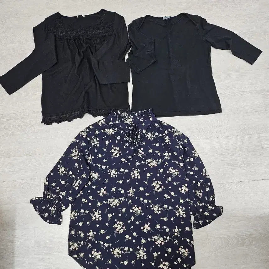 [BUNJANG] Blouse/Long Sleeve &amp; 3/4 Sleeve T-shirt Set / 블라우스/긴팔티,칠부 3종 세트