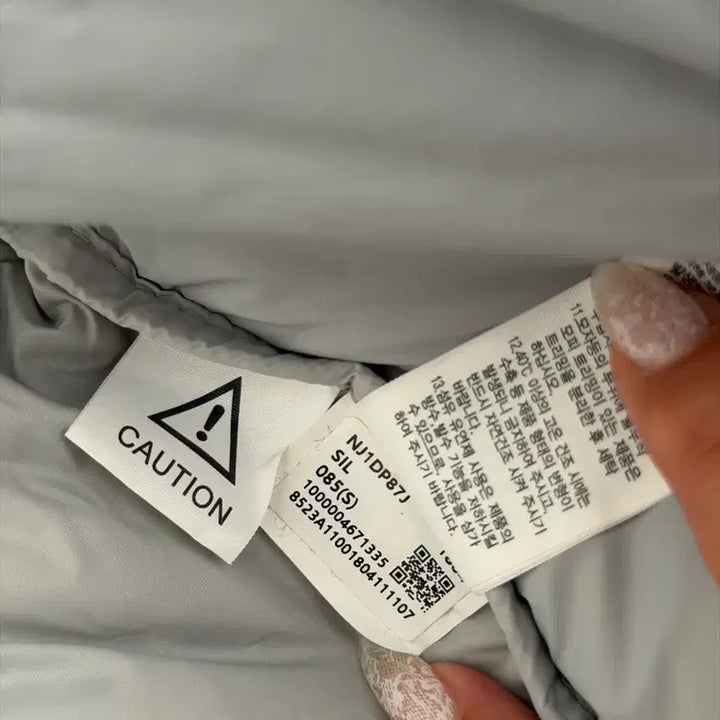 [BUNJANG] The North Face Nuptse Short Padded Jacket Silver S Size / 노스페이스 눕시 숏패딩 실버 85 S사이즈
