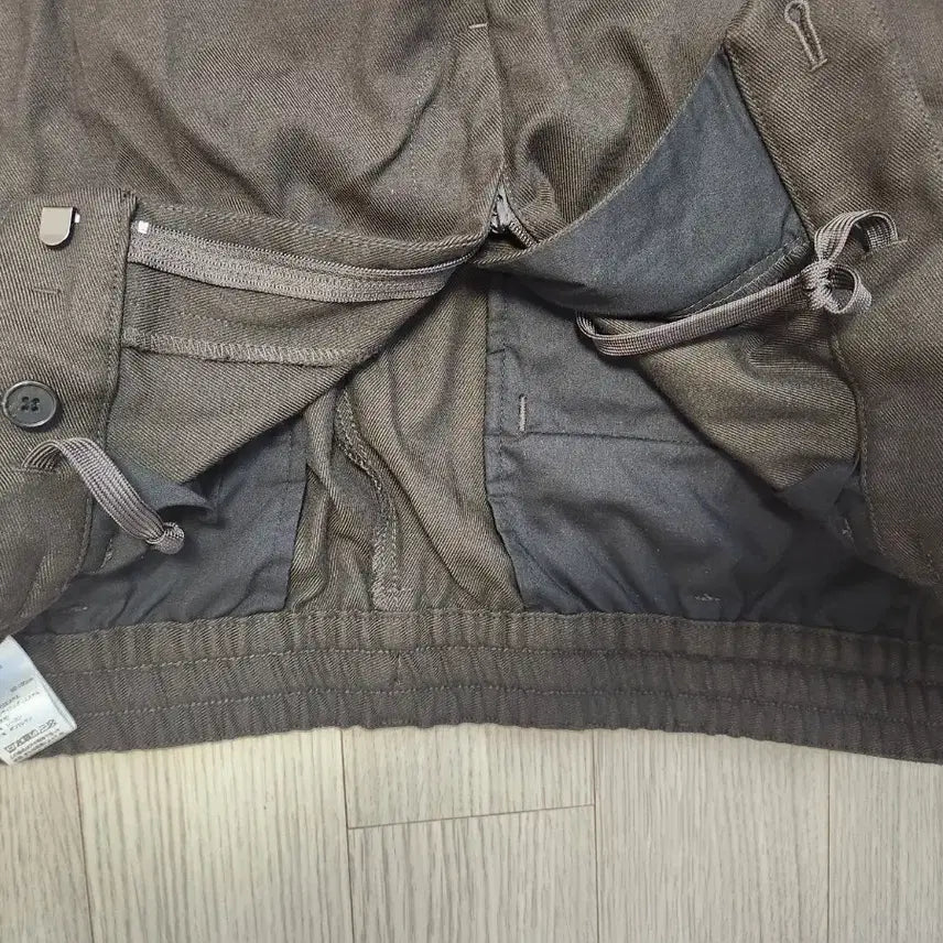 [BUNJANG] GU Brown Carrot Slacks XL / gu 브라운 캐럿 슬랙스 XL